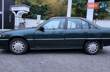 Седан Opel Omega 1992 в Киеве Седан Opel Omega 1992 в Киеве