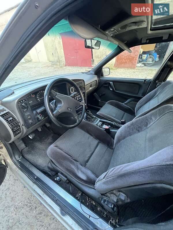 Седан Opel Omega 1991 в Ізмаїлі