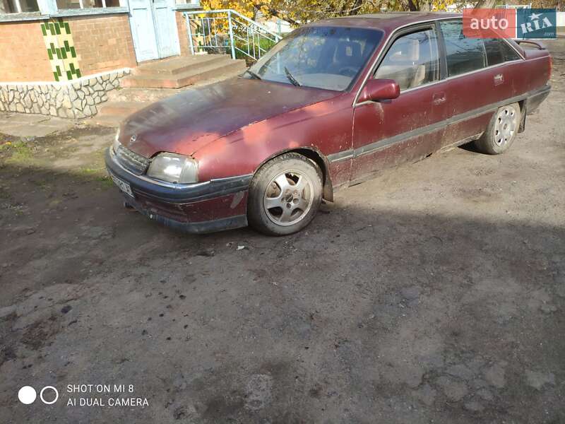 Седан Opel Omega 1990 в Красилове фото 4 Седан Opel Omega 1990 в Красилове