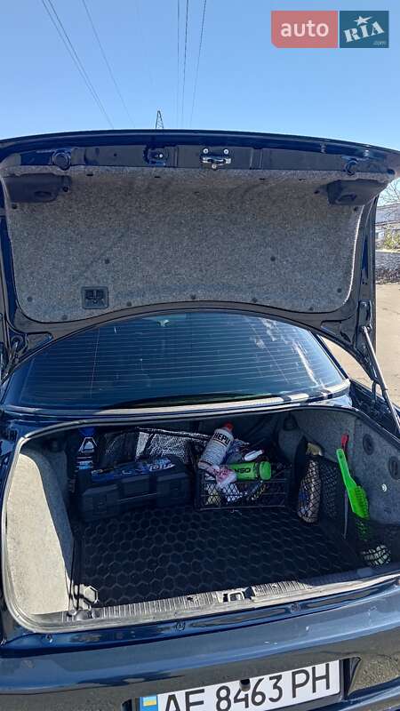 Седан Opel Omega 2000 в Николаеве