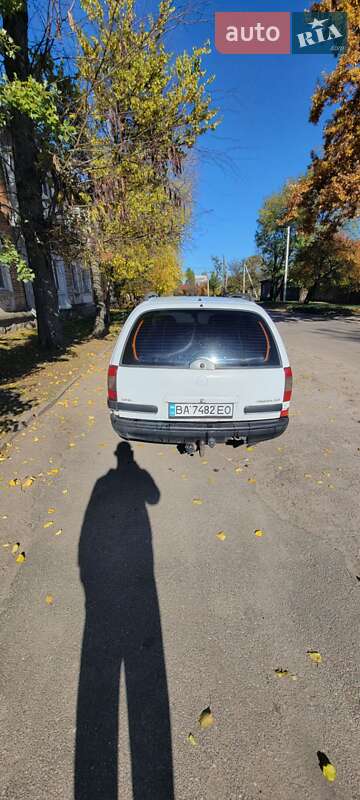Универсал Opel Omega 1995 в Кропивницком фото 4 Универсал Opel Omega 1995 в Кропивницком