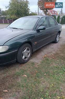 Седан Opel Omega 1998 в Переяславі