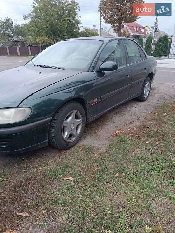 Седан Opel Omega 1998 в Переяславе фото Седан Opel Omega 1998 в Переяславе
