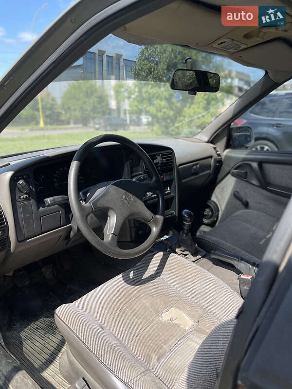 Универсал Opel Omega 1989 в Ужгороде фото 6 Универсал Opel Omega 1989 в Ужгороде