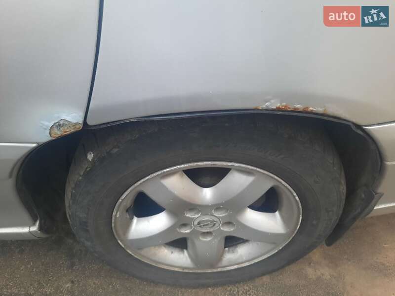 Седан Opel Omega 2002 в Одессе фото 4 Седан Opel Omega 2002 в Одессе
