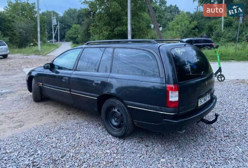 Універсал Opel Omega 1995 в Львові