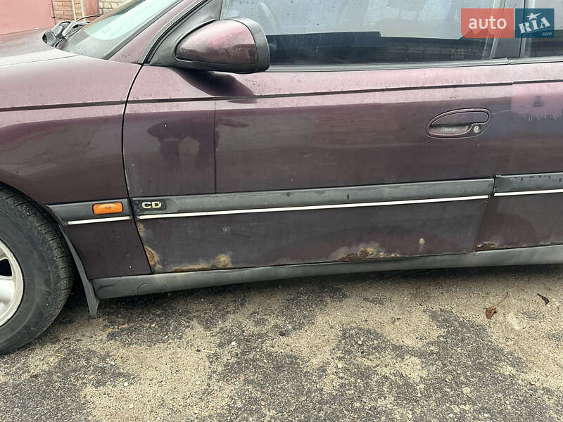 Седан Opel Omega 1994 в Запорожье