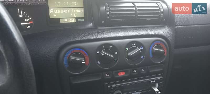 Универсал Opel Omega 1995 в Овруче