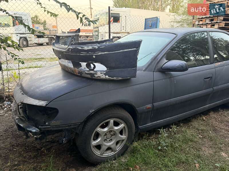 Седан Opel Omega 1995 в Дніпрі