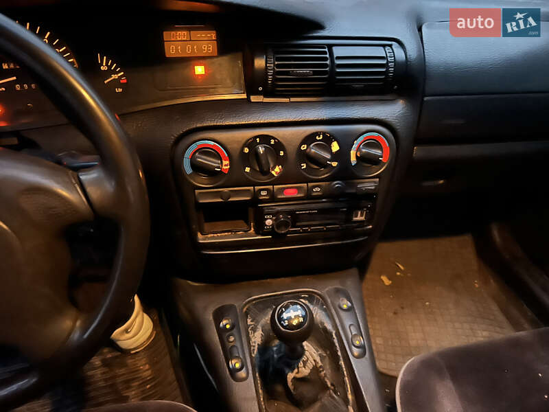 Седан Opel Omega 1995 в Киеве фото 8 Седан Opel Omega 1995 в Киеве