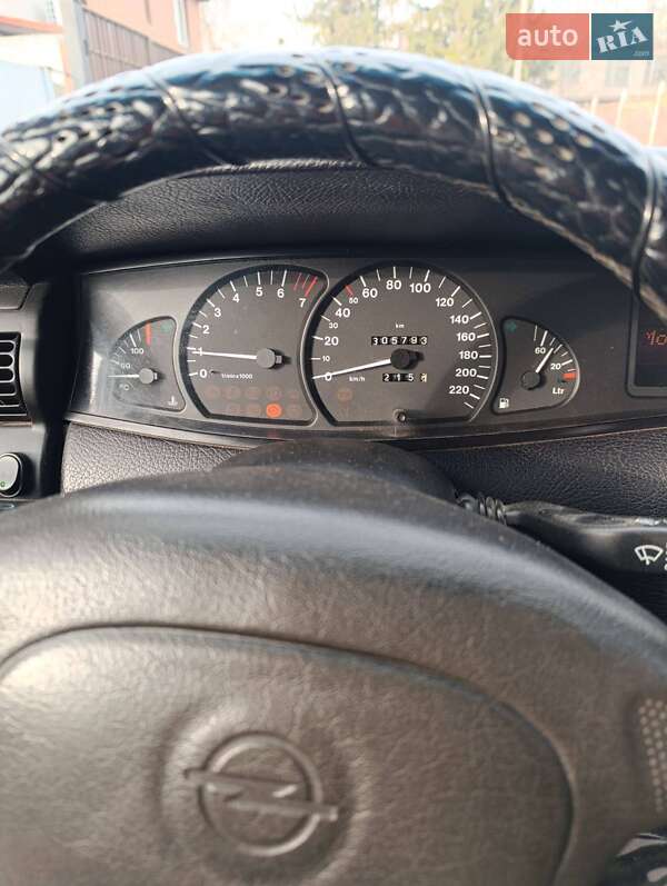 Седан Opel Omega 1998 в Черкассах фото 11 Седан Opel Omega 1998 в Черкассах