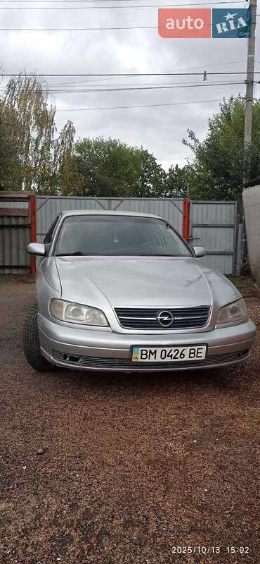 Седан Opel Omega 2000 в Недригайліву