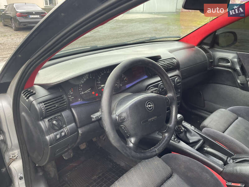 Седан Opel Omega 1998 в Львове фото 15 Седан Opel Omega 1998 в Львове