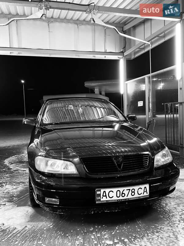 Седан Opel Omega 2003 в Луцке