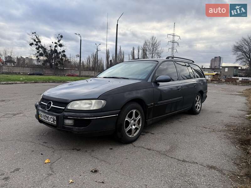 Універсал Opel Omega 1996 в Києві