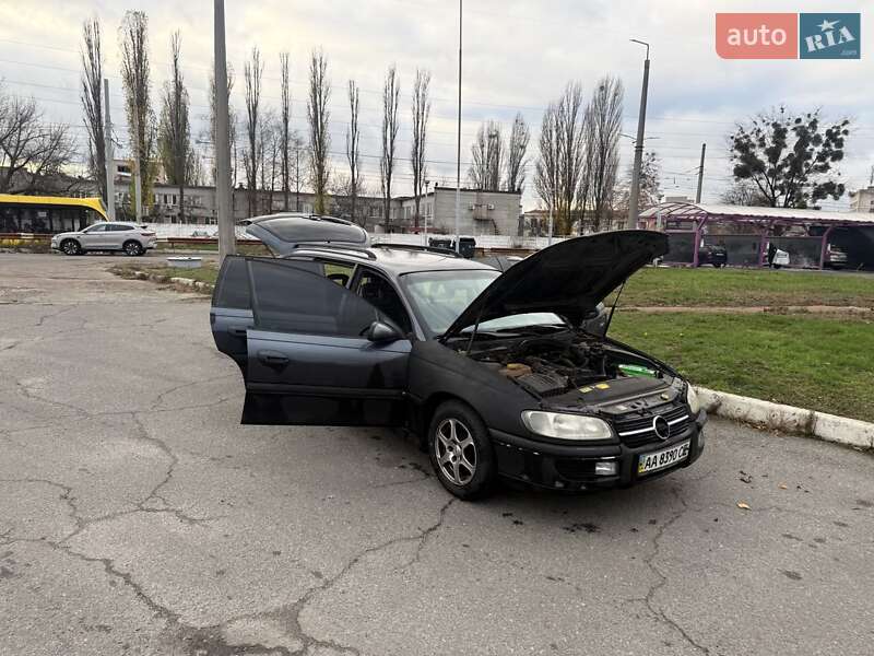 Універсал Opel Omega 1996 в Києві