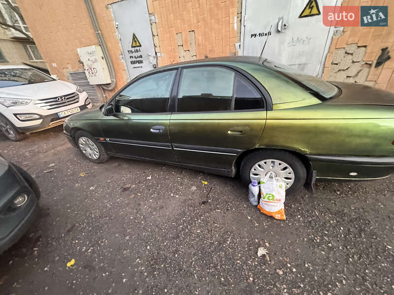 Седан Opel Omega 1994 в Кропивницком