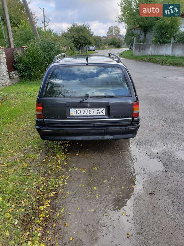 Універсал Opel Omega 1993 в Тернополі