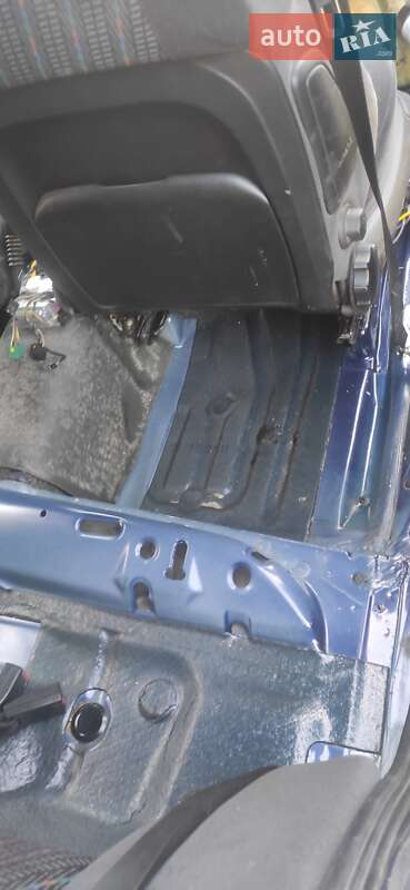 Седан Opel Omega 1998 в Верхівцеві фото 19 Седан Opel Omega 1998 в Верхівцеві