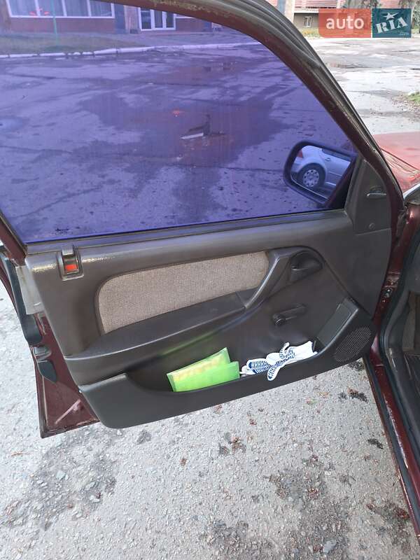 Седан Opel Omega 1990 в Полтаві