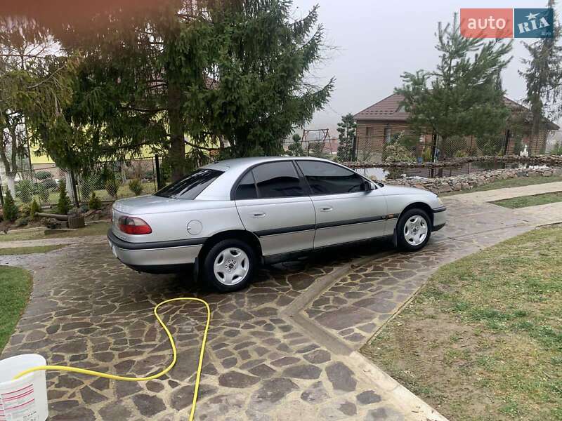 Opel Omega 1999