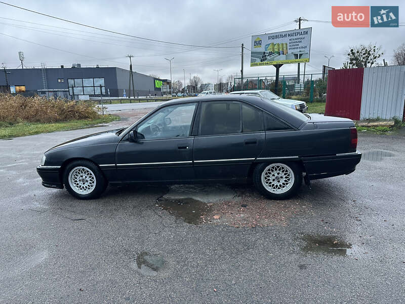 Седан Opel Omega 1992 в Києві фото 3 Седан Opel Omega 1992 в Києві