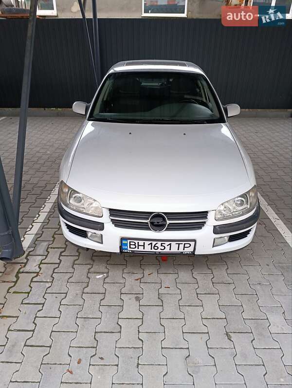 Седан Opel Omega 1995 в Одесі