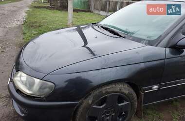 Седан Opel Omega 1998 в Желтых Водах