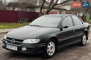 Седан Opel Omega 1996 в Черкассах