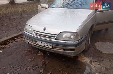 Седан Opel Omega 1992 в Дрогобыче