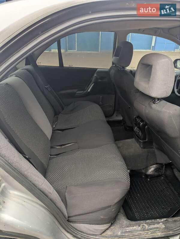 Седан Opel Omega 1995 в Івано-Франківську