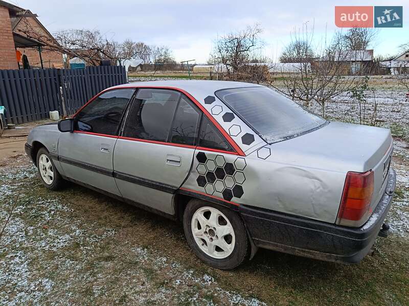 Седан Opel Omega 1988 в Запорожье фото 6 Седан Opel Omega 1988 в Запорожье