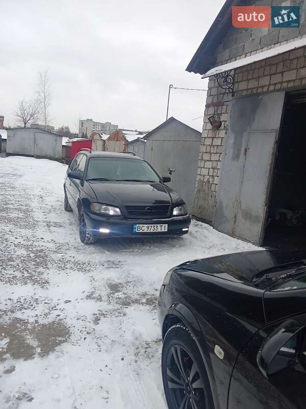 Opel Omega 2001