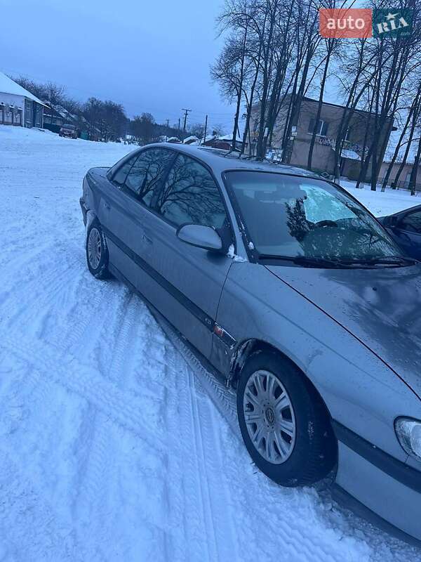 Седан Opel Omega 1995 в Коростені фото 2 Седан Opel Omega 1995 в Коростені