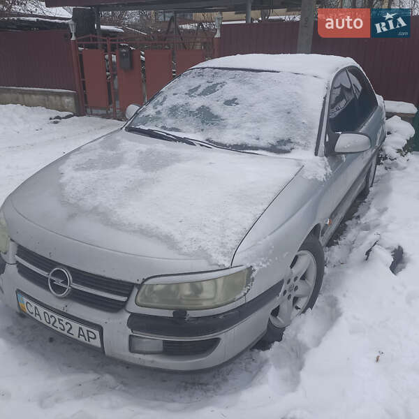 Седан Opel Omega 1999 в Корсуне-Шевченковском