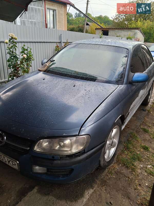 Седан Opel Omega 1998 в Богуславе
