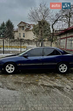 Седан Opel Omega 1995 в Одессе