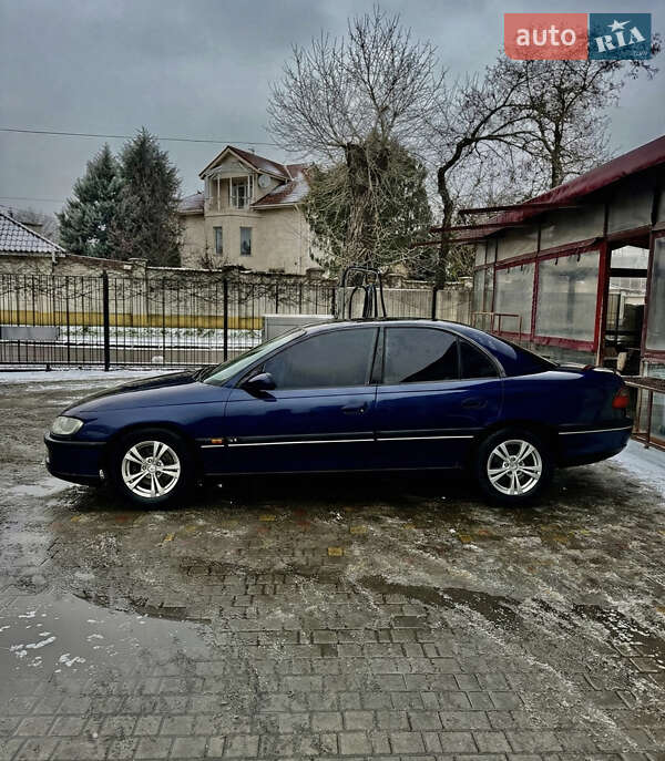 Седан Opel Omega 1995 в Одессе фото Седан Opel Omega 1995 в Одессе