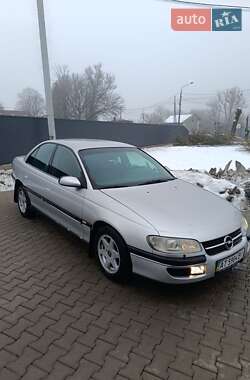 Седан Opel Omega 1998 в Черновцах