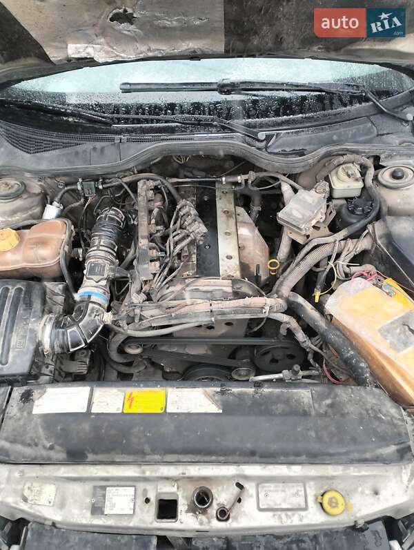 Седан Opel Omega 1996 в Каменец-Подольском