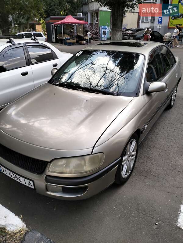 Седан Opel Omega 1996 в Каменец-Подольском