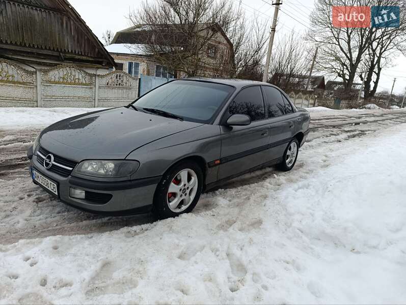 Седан Opel Omega 1995 в Житомире фото Седан Opel Omega 1995 в Житомире