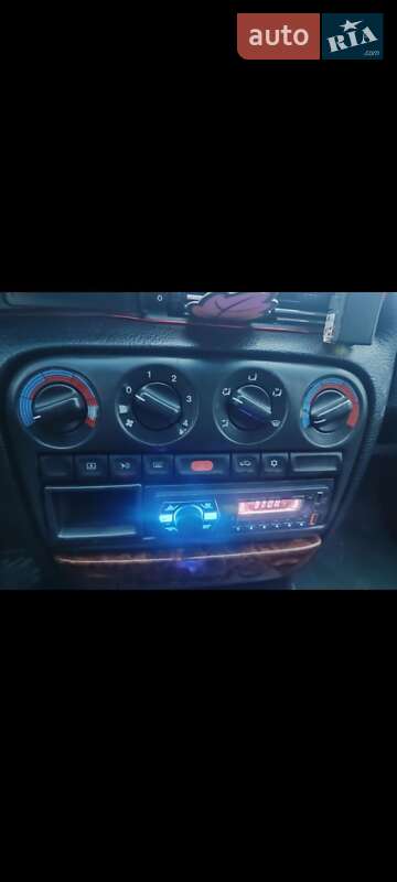 Седан Opel Omega 1995 в Ладижині