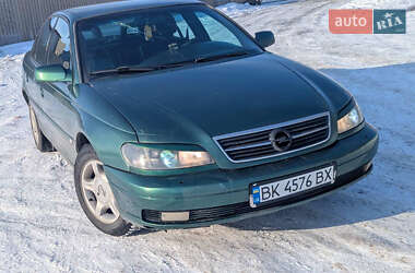 Седан Opel Omega 2001 в Млинове