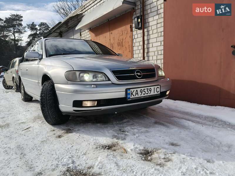 Opel Omega 2001
