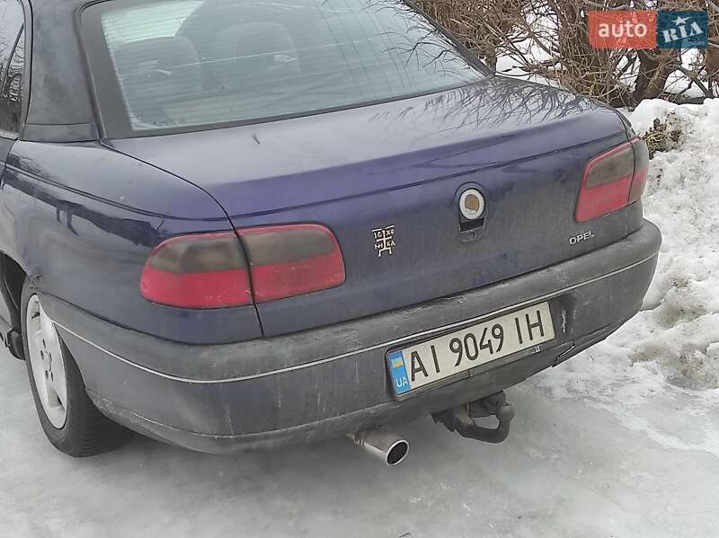 Седан Opel Omega 1995 в Тетієві