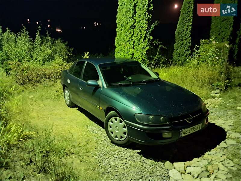 Седан Opel Omega 1996 в Мурованих Курилівцях