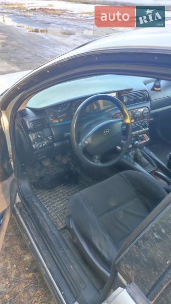 Седан Opel Omega 1998 в Борисполе