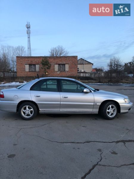 Седан Opel Omega 2001 в Виннице