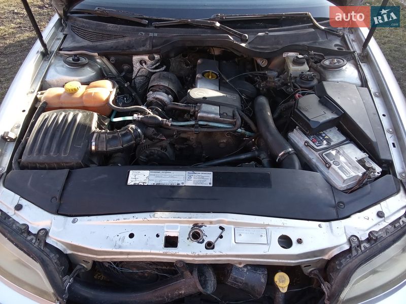 Універсал Opel Omega 2001 в Снятині